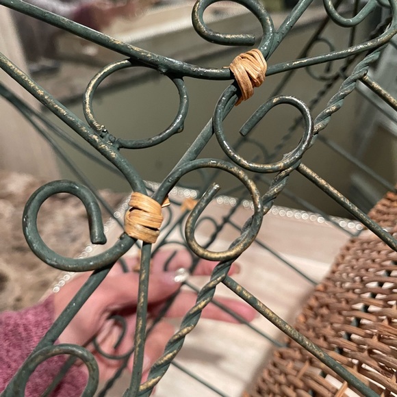 Decorative Display Fruit Kitchen Basket - Picture 4 of 8